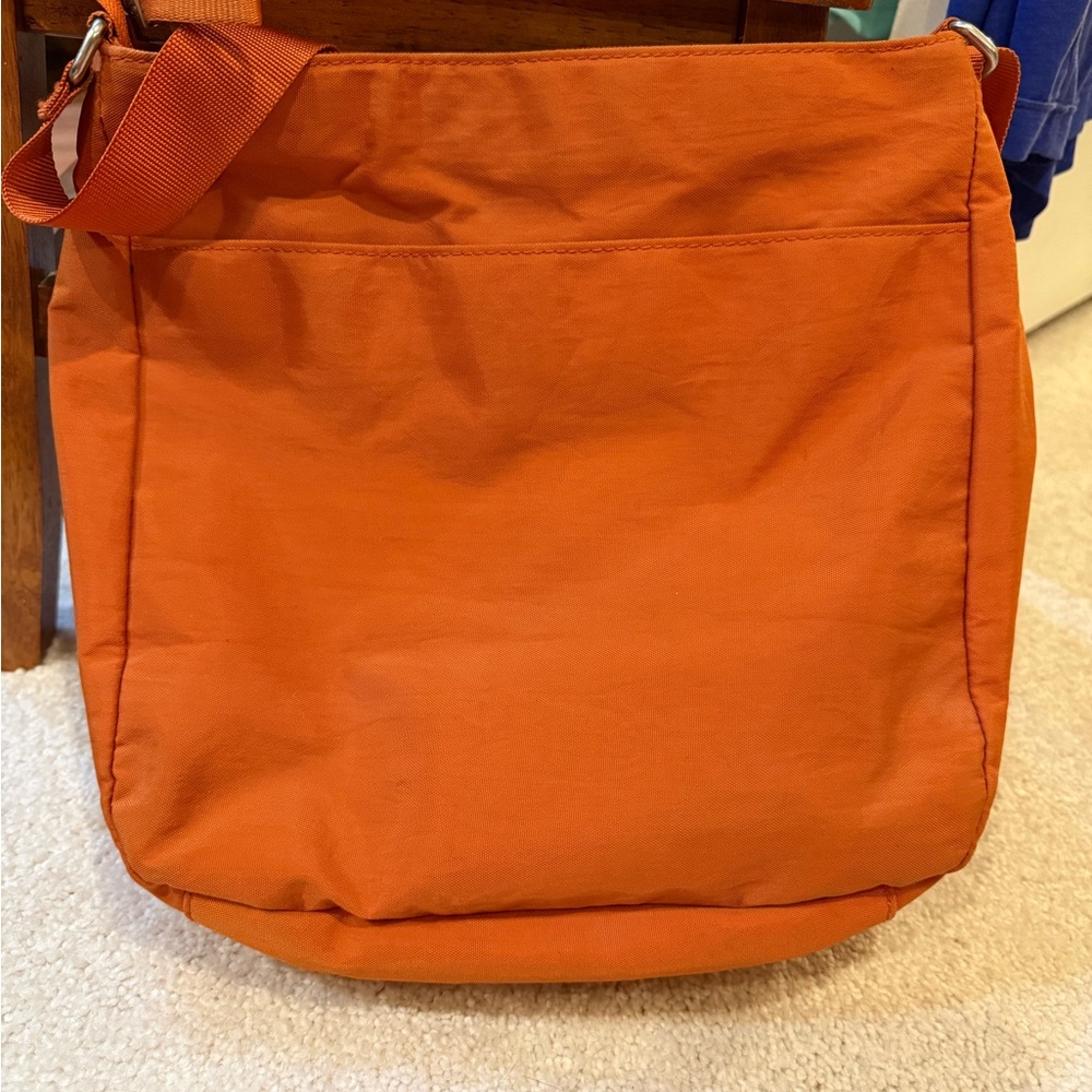 Baggallini Vibrant Orange Everyday Crossbody Bag - Picture 11 of 16